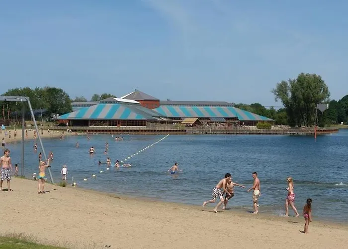 Cozy In The Heart Of The Veluwe Feriehus